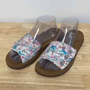 Blowfish Malibu Sunrise Floral Seashell Print Slides Sandals Size 8.5
